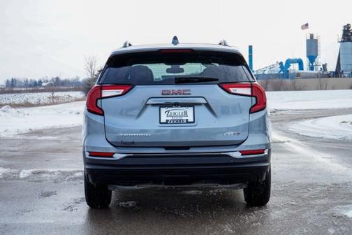 2023 GMC Terrain AT4