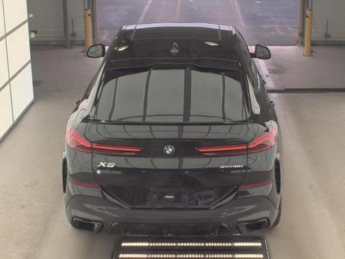 2022 BMW X6 xDrive40i