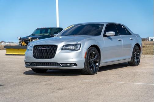 2021 Chrysler 300 S