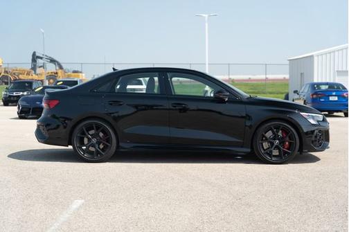 2022 Audi RS 3 2.5T