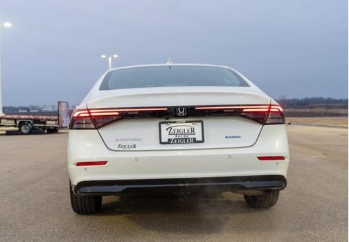 Platinum White Pearl 2025 Honda Accord Hybrid EX-L