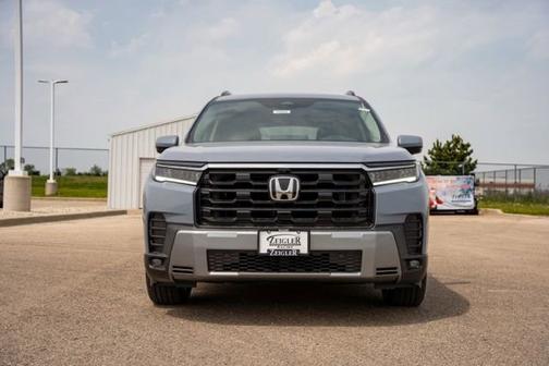 Sonic Gray Pearl 2026 Honda Pilot Elite
