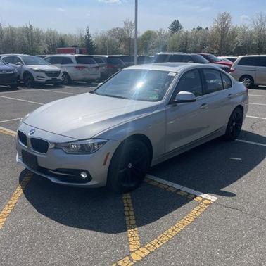 2018 BMW 330 i xDrive