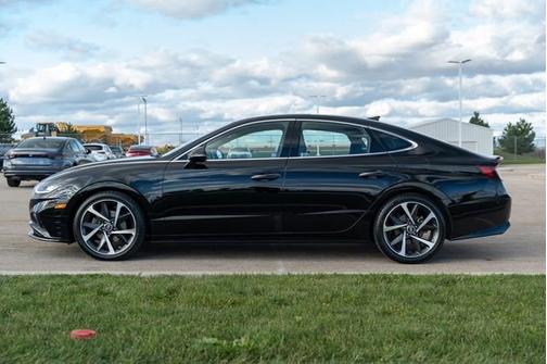 2023 Hyundai SONATA SEL Plus