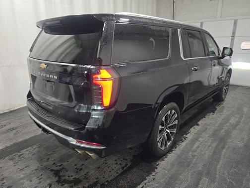 2025 Chevrolet Suburban High Country