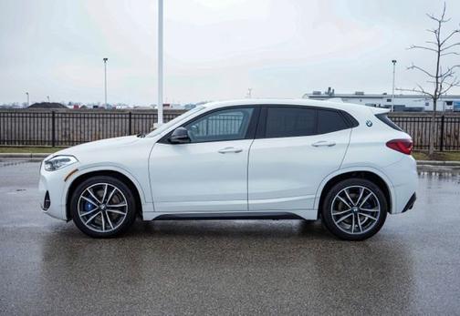 2022 BMW X2 M35i