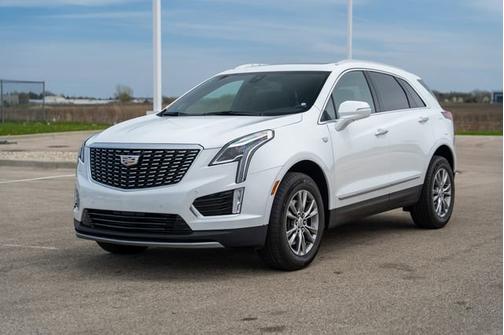 2023 Cadillac XT5 FWD Premium Luxury