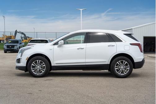 2023 Cadillac XT5 FWD Premium Luxury
