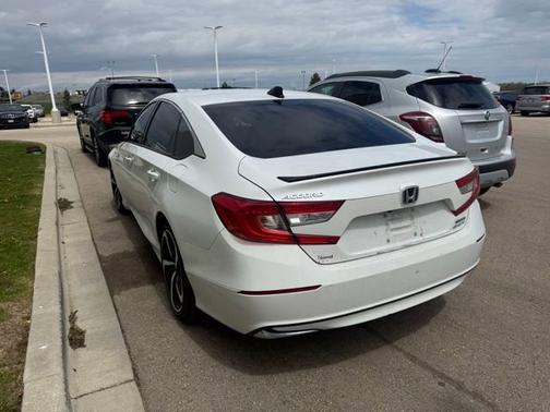 Platinum White Pearl 2022 Honda Accord Hybrid Sport