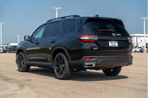 2025 Honda Pilot Black Edition