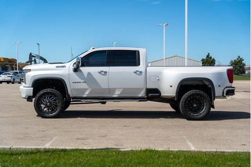 2023 Chevrolet Silverado 3500 High Country