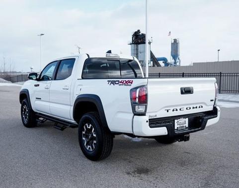 2022 Toyota Tacoma Base