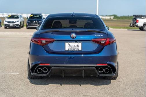 2019 Alfa Romeo Giulia Quadrifoglio