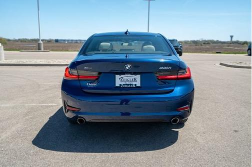 2019 BMW 330 i xDrive