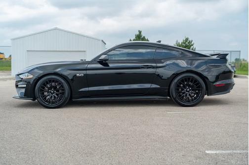 2022 Ford Mustang GT Premium