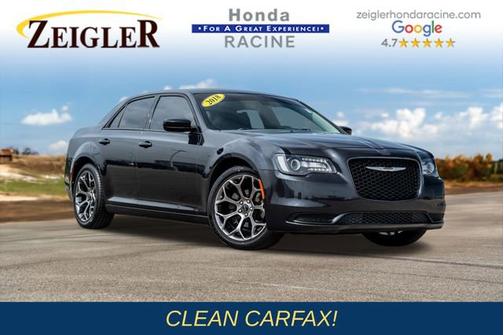 2018 Chrysler 300 Touring