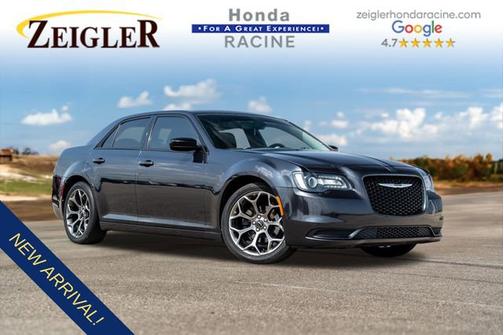 2018 Chrysler 300 Touring