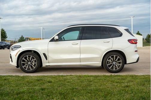 2023 BMW X5 xDrive40i
