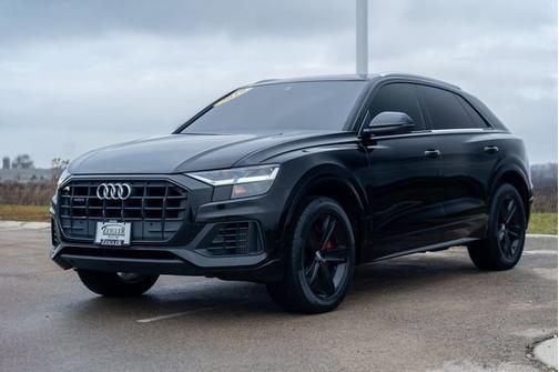 2019 Audi Q8 Premium