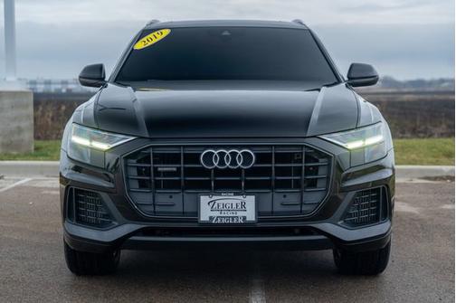 2019 Audi Q8 Premium