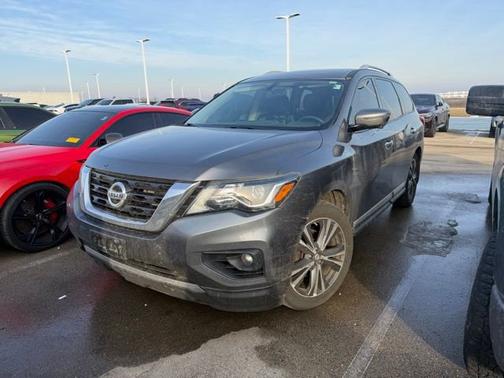 2017 Nissan Pathfinder Platinum