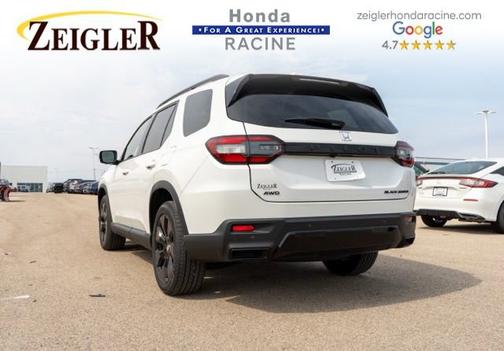 Platinum White Pearl 2026 Honda Pilot Black Edition