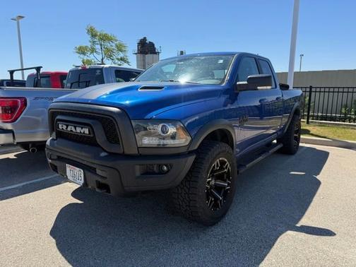 Blue Streak Pearlcoat 2019 RAM 1500 Classic Warlock