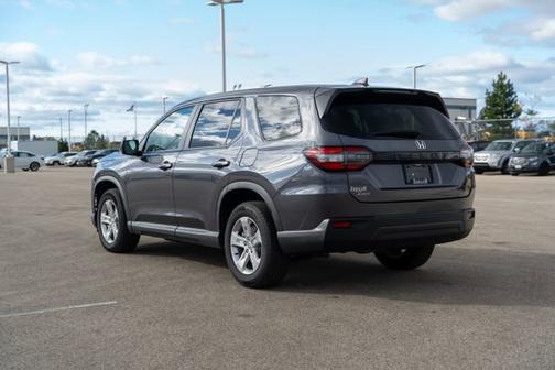 2023 Honda Pilot LX