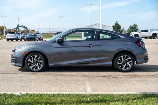 2016 Honda Civic LX-P