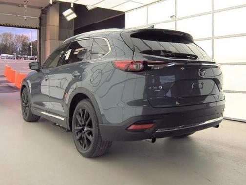 2022 Mazda CX-9 Carbon Edition