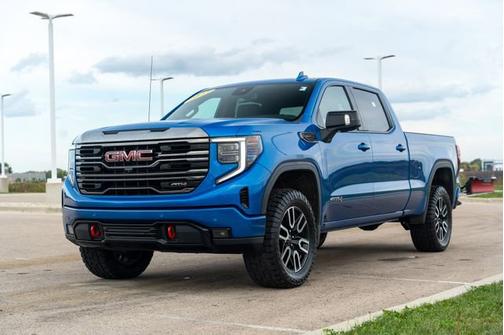 2023 GMC Sierra 1500 AT4