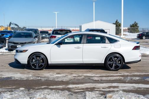 2025 Honda Accord Hybrid Sport