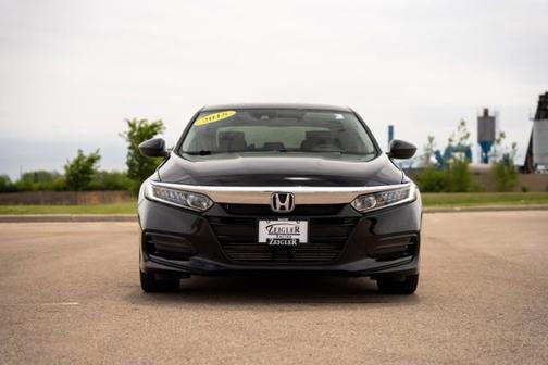 Crystal Black Pearl 2018 Honda Accord LX