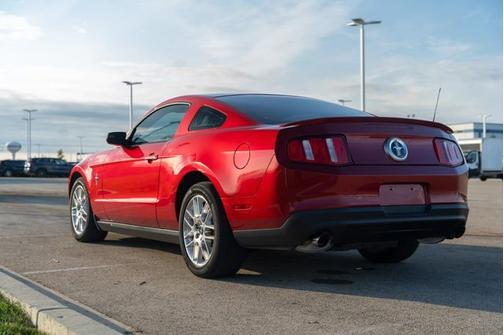 2012 Ford Mustang V6 Premium