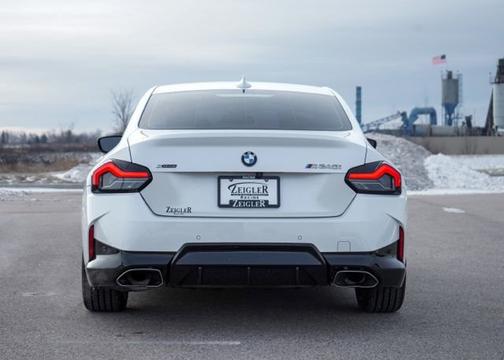 2022 BMW M240 M240i xDrive