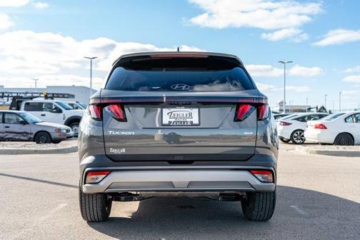 2026 Hyundai TUCSON SEL