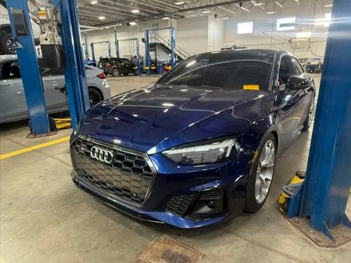 Navarra Blue Metallic/Black Roof 2021 Audi S5 Premium Plus