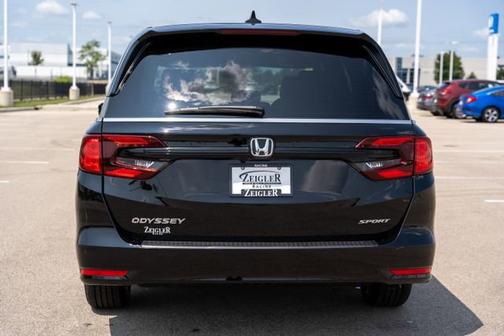2023 Honda Odyssey Sport