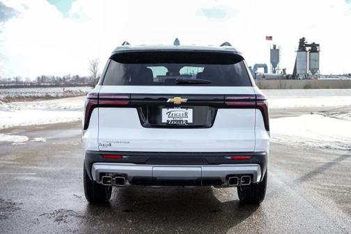 2025 Chevrolet Traverse FWD LT