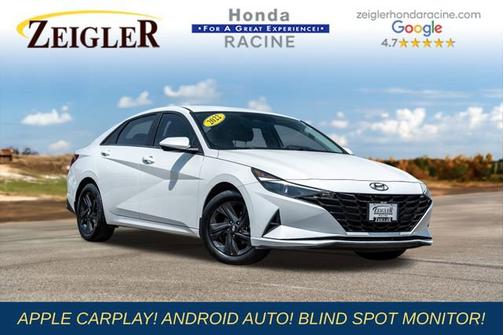 2022 Hyundai ELANTRA SEL