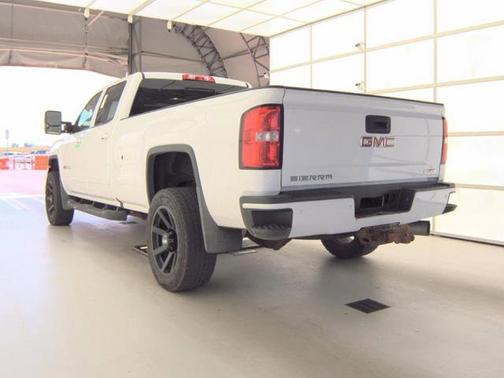2018 GMC Sierra 2500 SLT