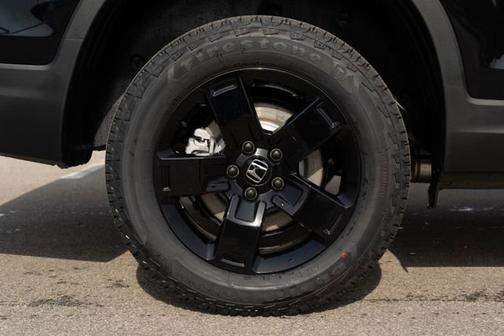2025 Honda Ridgeline Black Edition