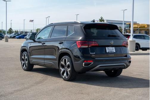 2022 Volkswagen Taos SEL