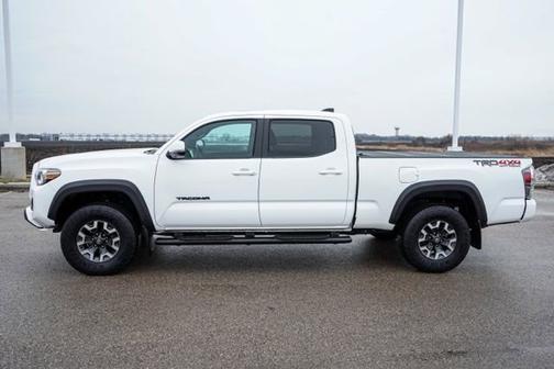 2023 Toyota Tacoma Base