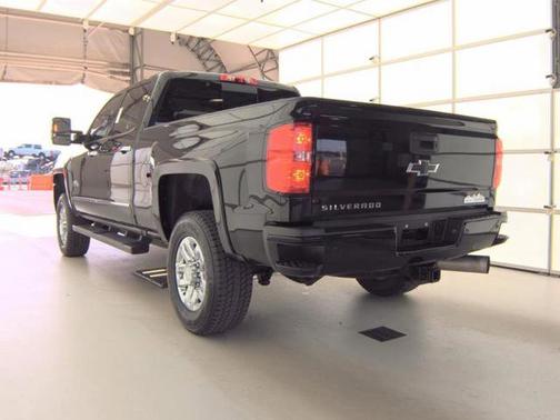 2019 Chevrolet Silverado 3500 High Country