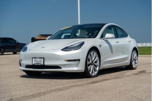 2018 Tesla Model 3 Long Range