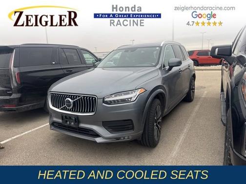 2020 Volvo XC90 T5 Momentum