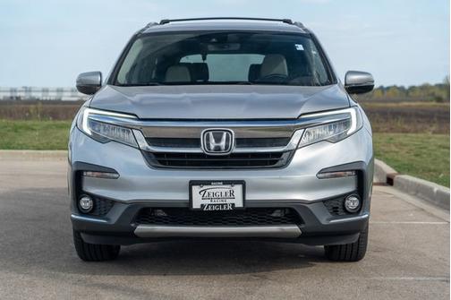 2019 Honda Pilot Touring 8-Passenger
