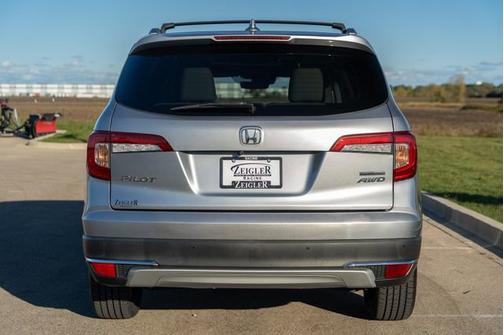 2019 Honda Pilot Touring 8-Passenger