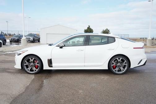 2018 Kia Stinger GT1